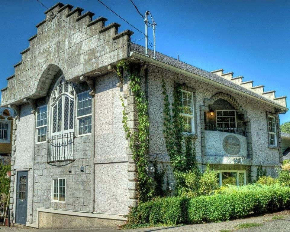 Vila The Castle Chemainus Exteriér fotografie